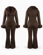 Cargar imagen en el visor de la galería, Cocoa Fur Jacket